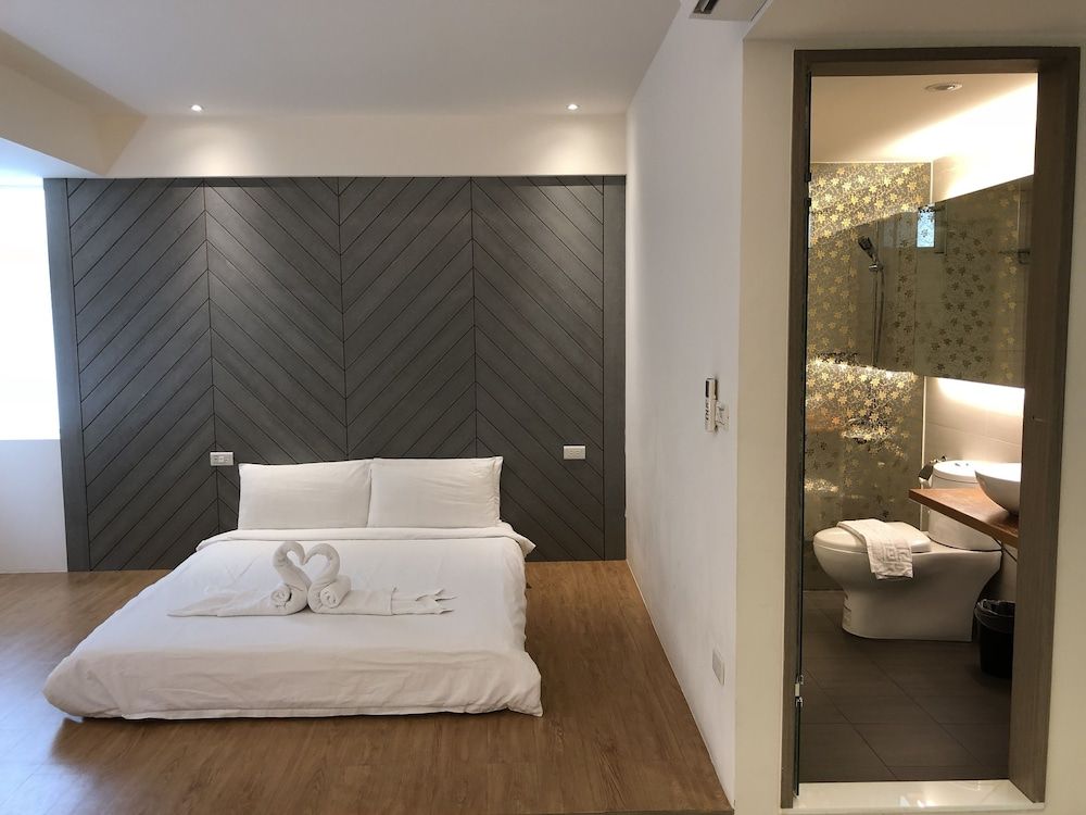 Happiness Dot Comfort Double Room 7