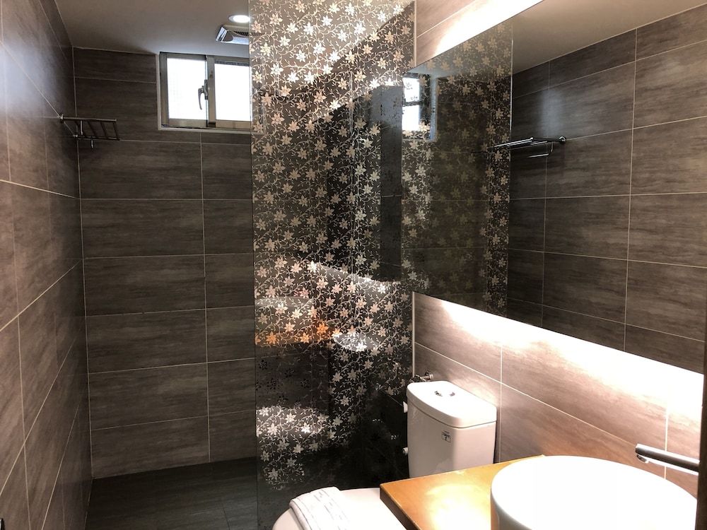 Happiness Dot Comfort Double Room 12