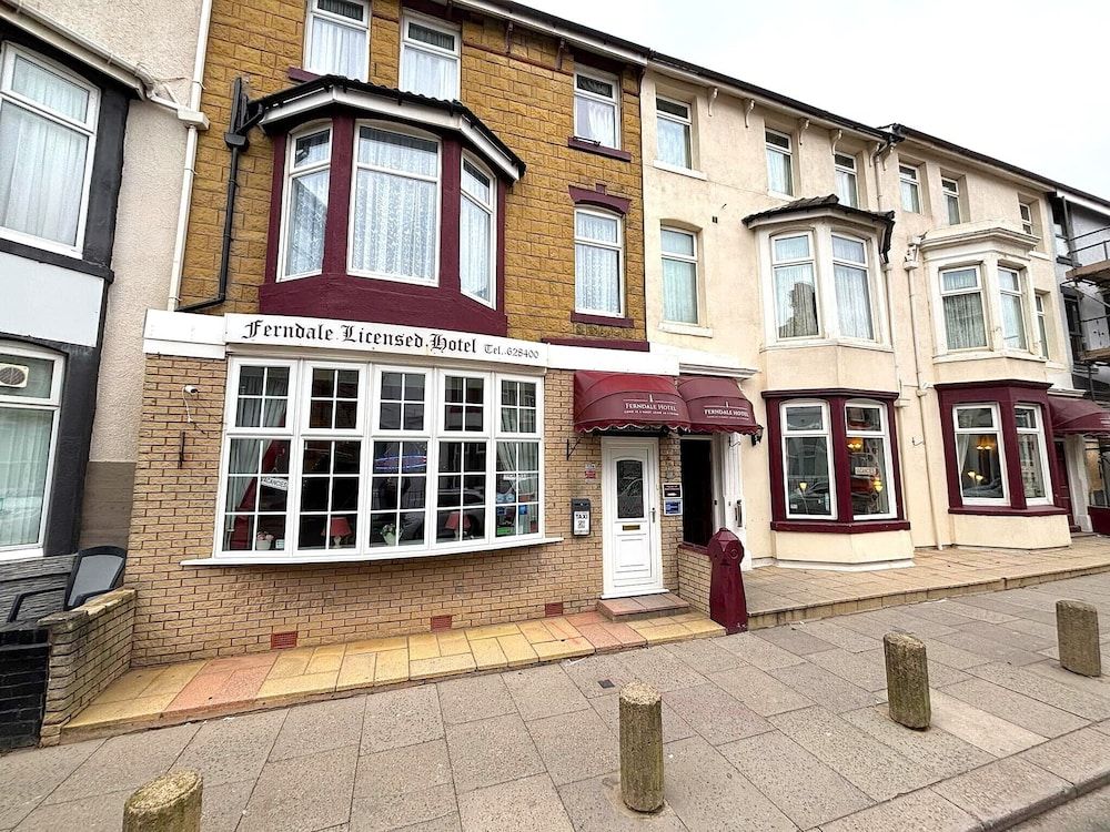 undefined Ferndale Hotel 4