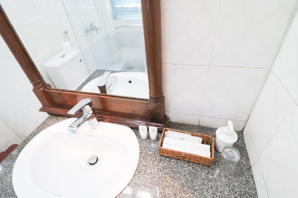 Mine Hotel Da Lat Standard Double Room 7