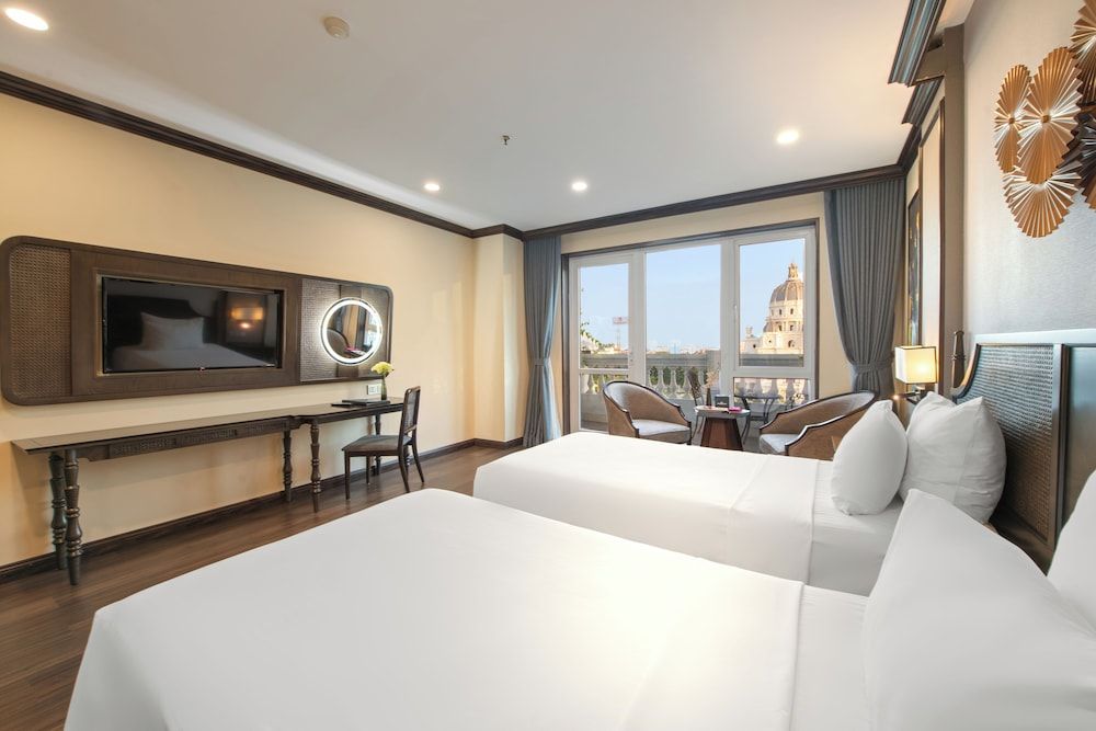 Grand Deluxe Twin Room (Indochine Wing)