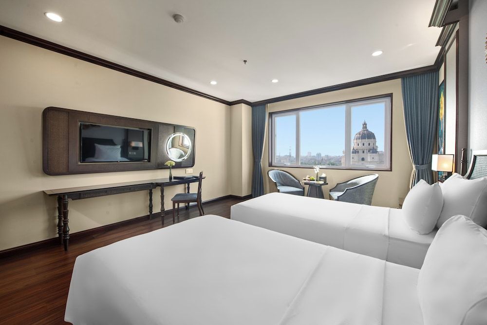 Grand Deluxe Twin Room (Indochine Wing)