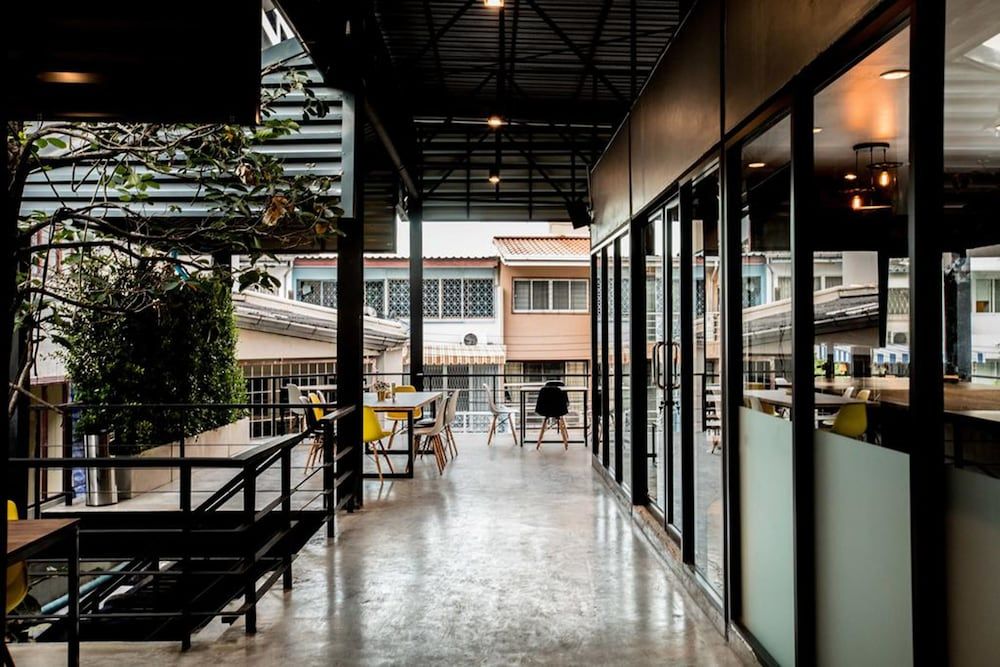 undefined The CAPSULE by UnionSPACE - Adults Only 10