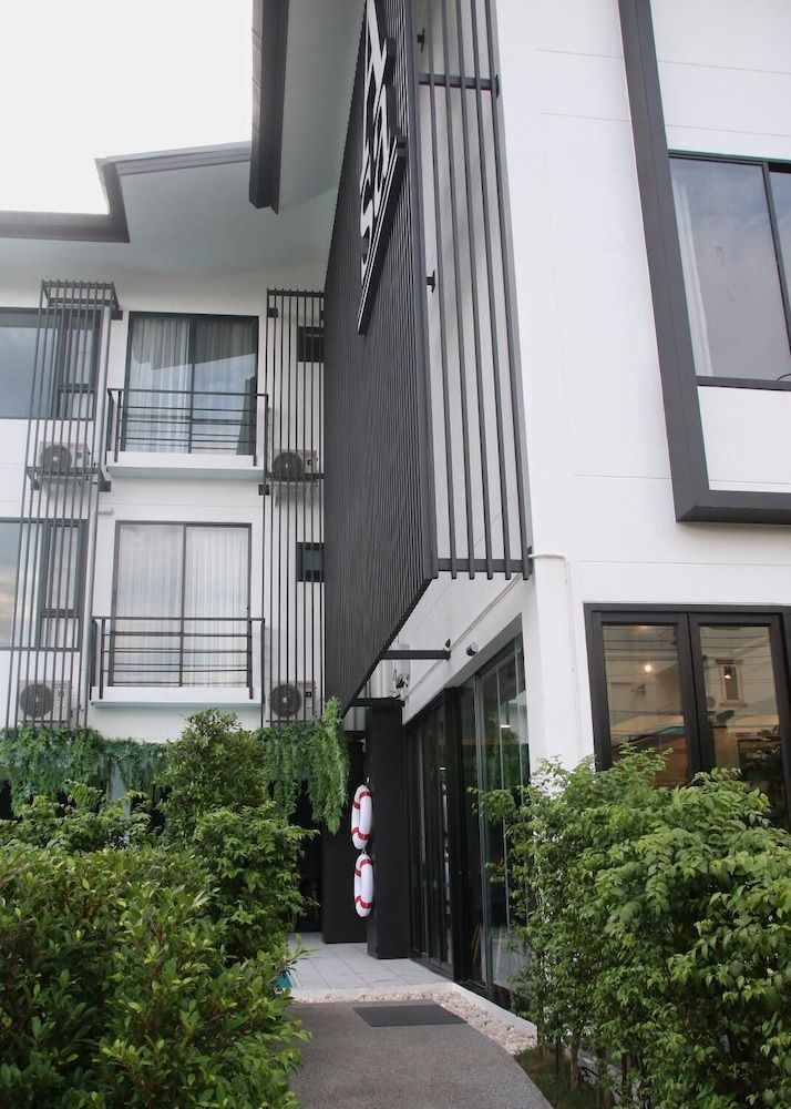 undefined Asa Hotel 4