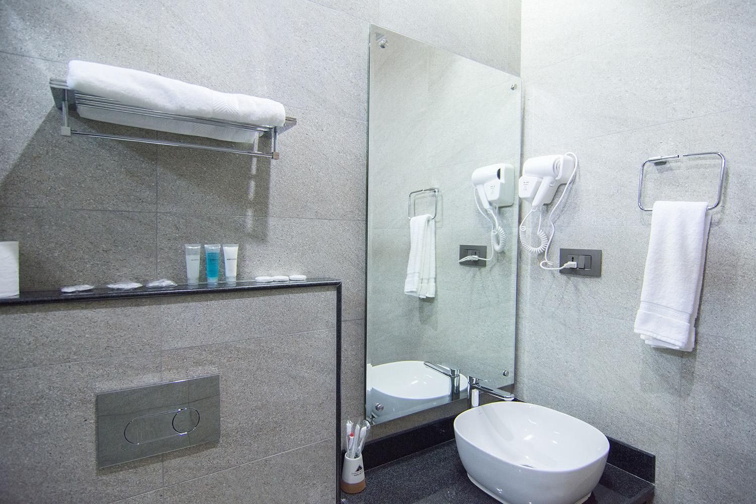 undefined Everest Boutique Hotel 7