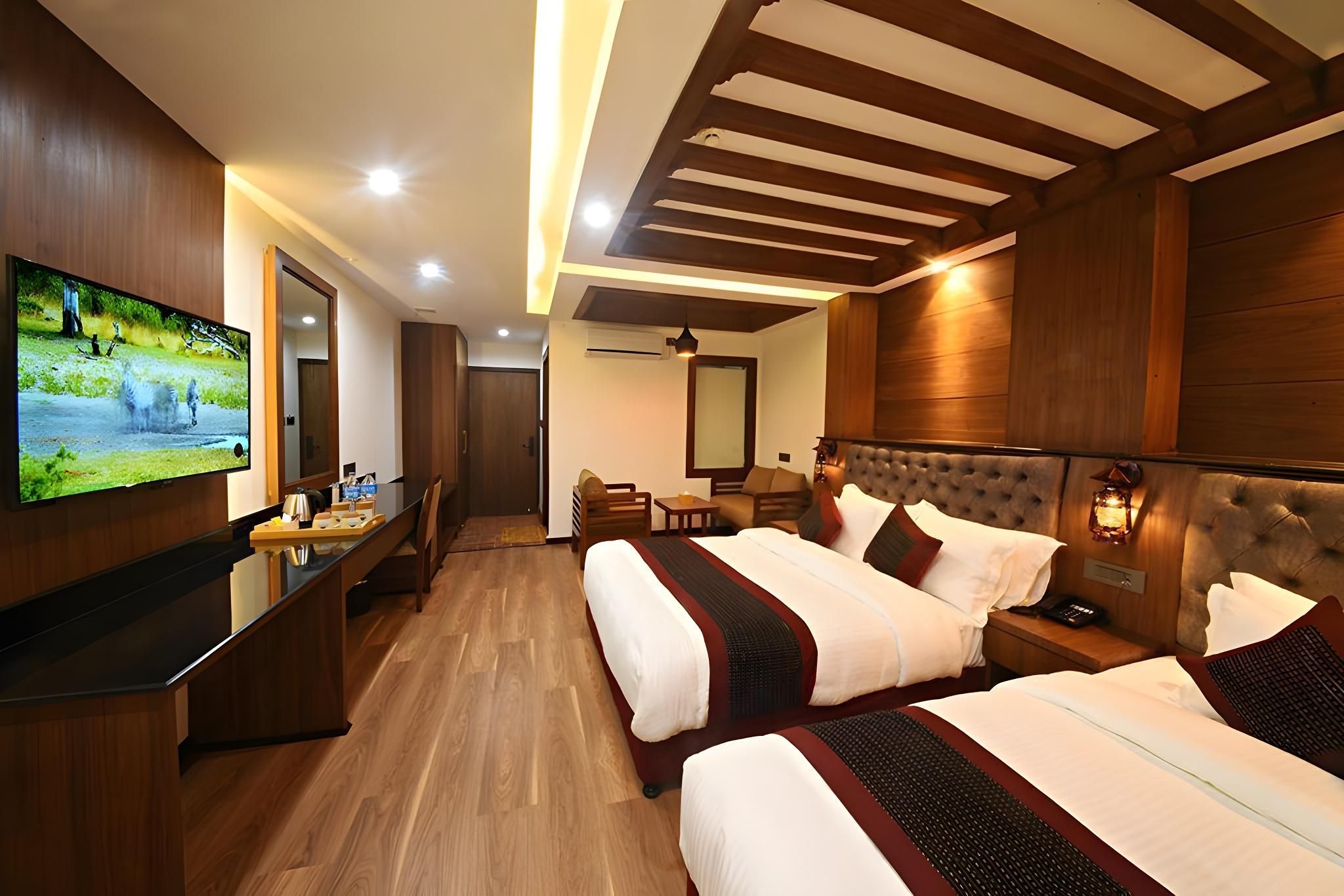 undefined Everest Boutique Hotel 8