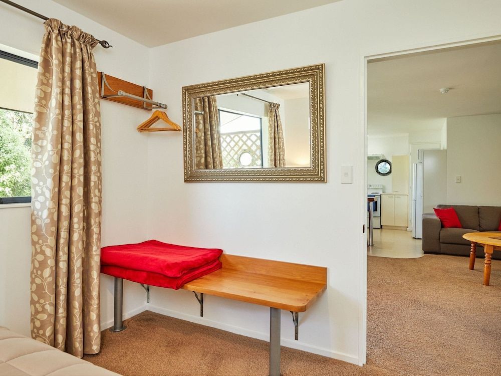 Barnacle Bills Cottage 8