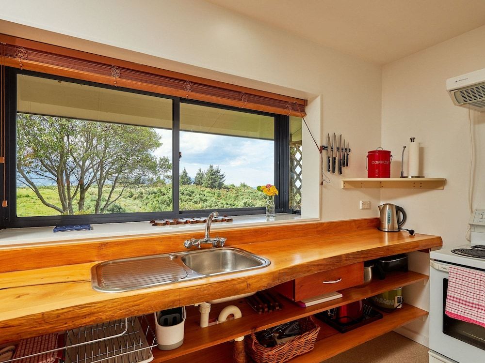 Barnacle Bills Cottage 5