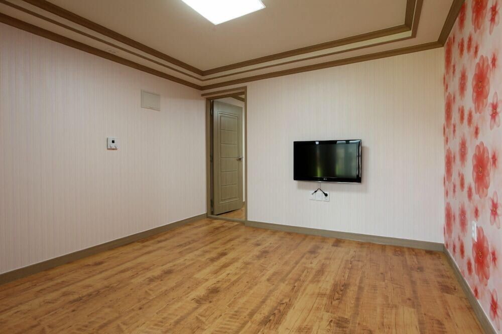 Pohang Sunrise Room (Homigot) 3