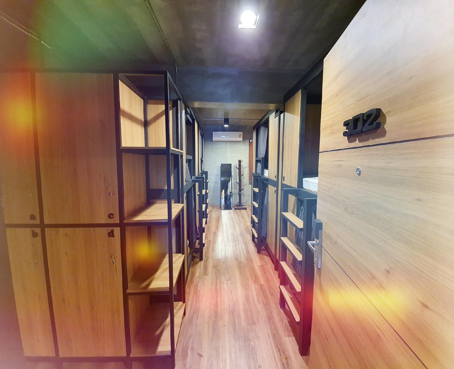 undefined Pinghostel - Adults Only 5