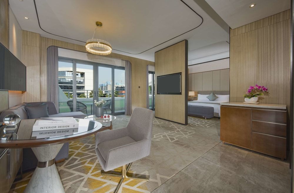 Business Suite
