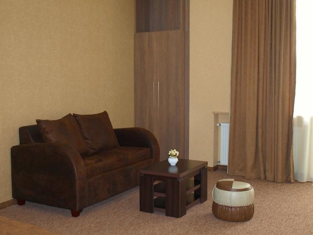 Hotel Liel Twin Room 3