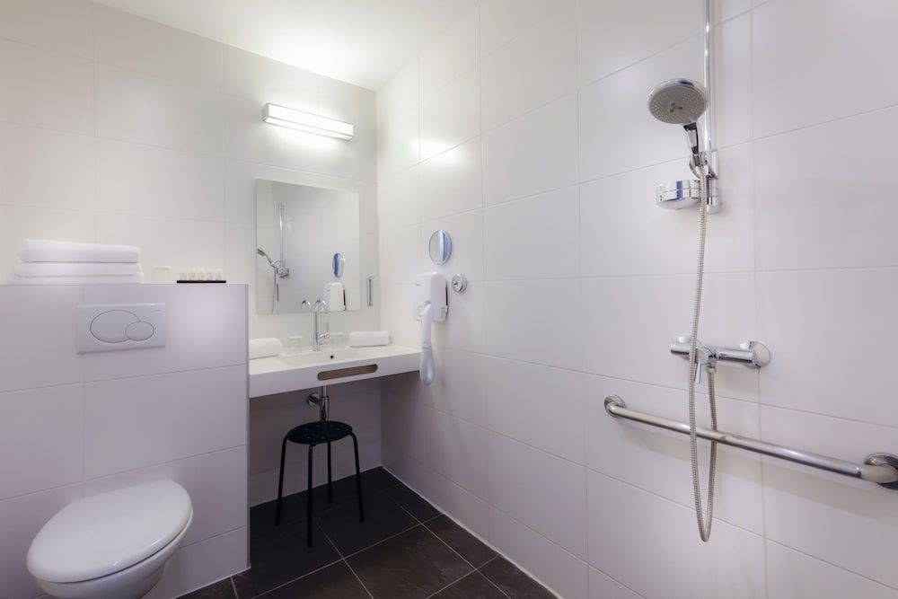 undefined Hotel Ambre 8