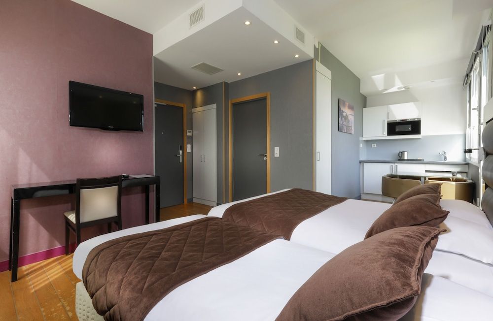 undefined Hotel Ambre 5