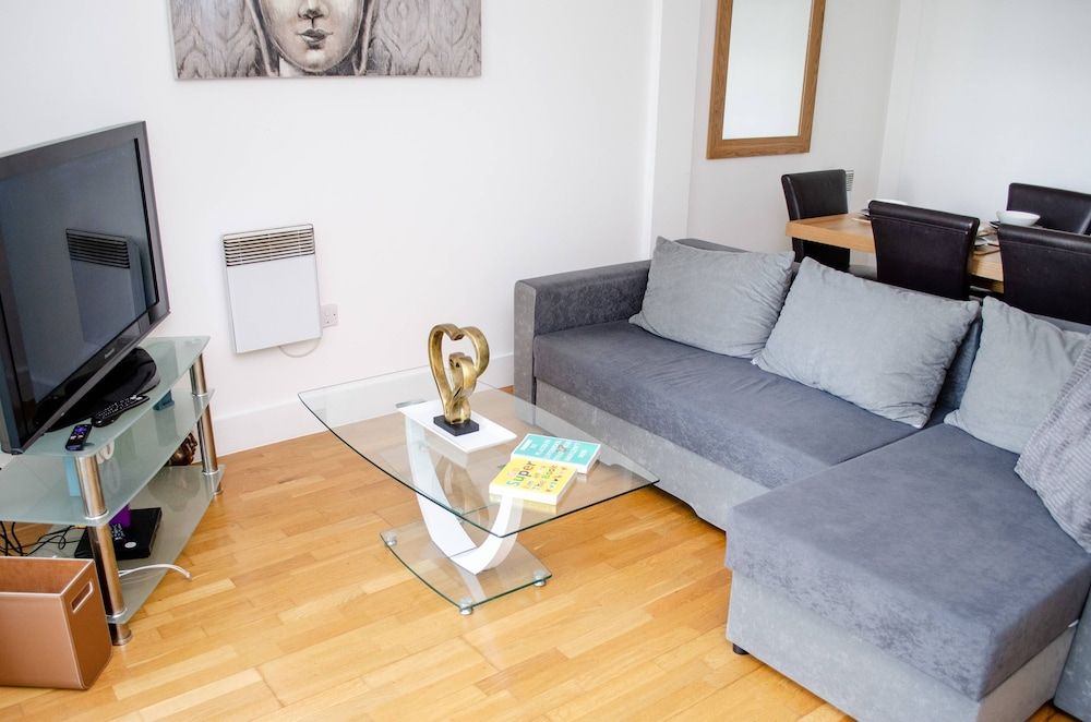 Henry Street - Apt 22 Apartment, 2 Bedrooms 19