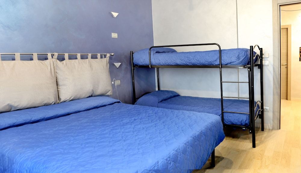 B&B SanRock Quadruple Room, Private Bathroom (External) 2