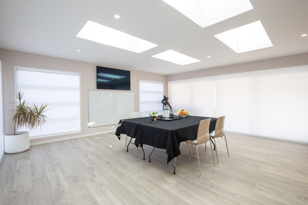 undefined Attitude BnB 8