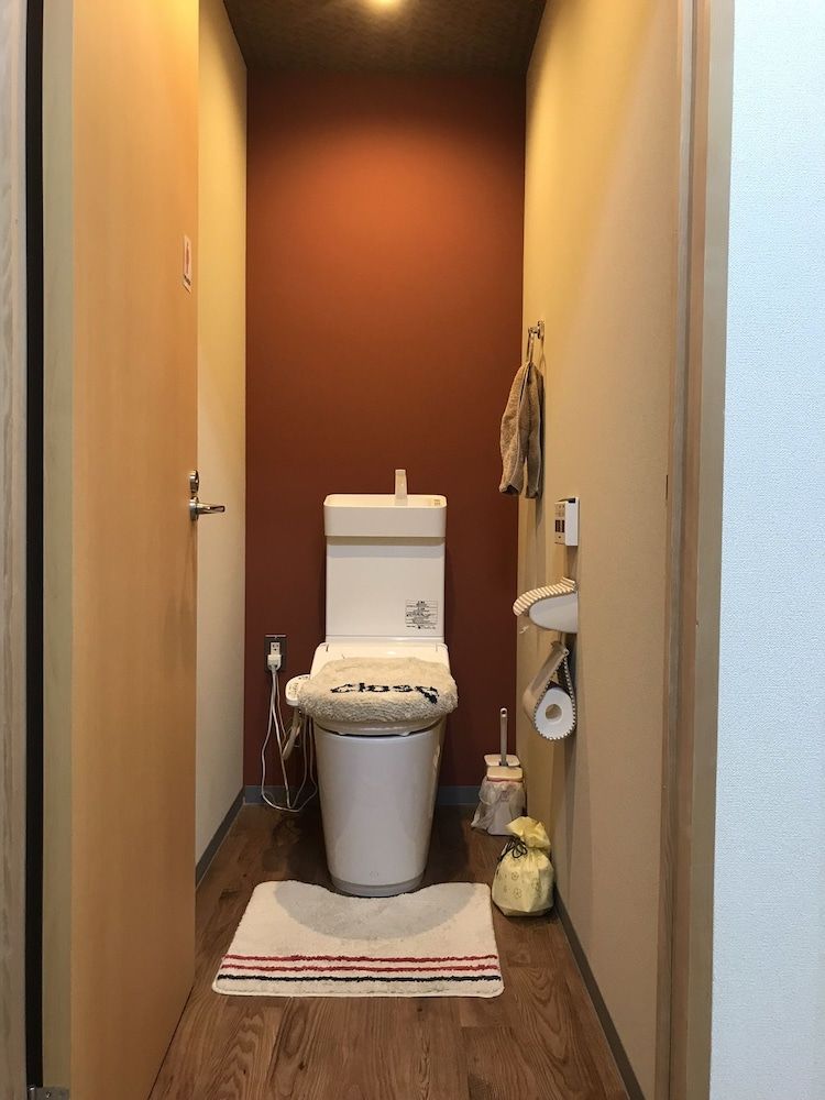 Career Corporation Bunk Bed Room Non Smoking Check-in 12-7pm Must contact arrival time 7