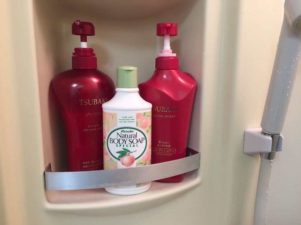 Career Corporation Bunk Bed Room Non Smoking Check-in 12-7pm Must contact arrival time 12