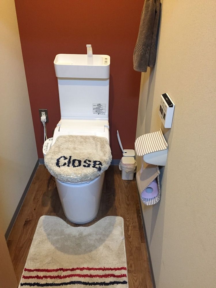 Career Corporation Bunk Bed Room Non Smoking Check-in 12-7pm Must contact arrival time 10