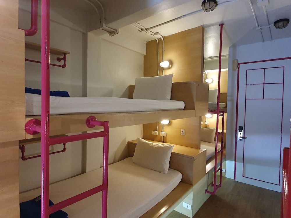 undefined Slumber Party Soi 1 8