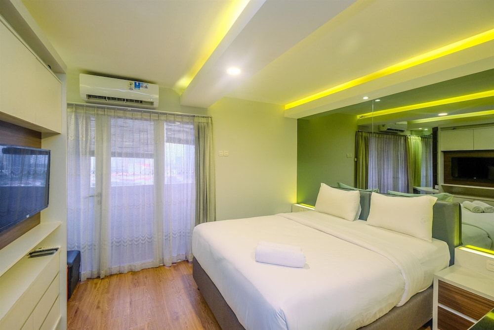 undefined Elegant and Comfy Studio Amethyst Apartment