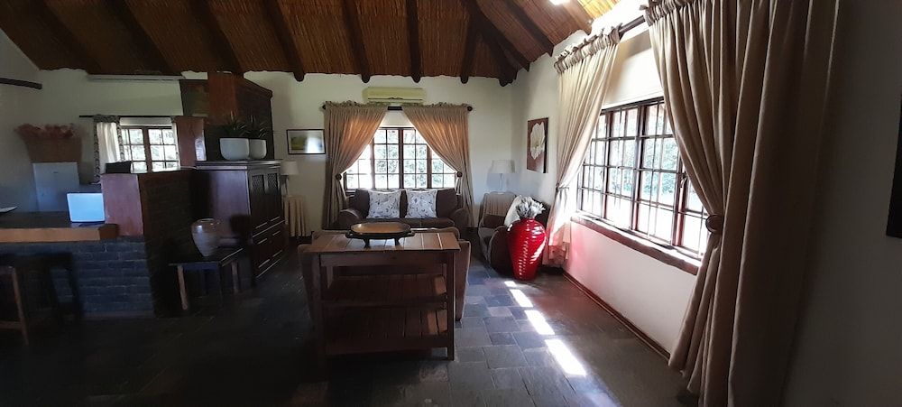 Ezulwini Game Lodge Family House 13
