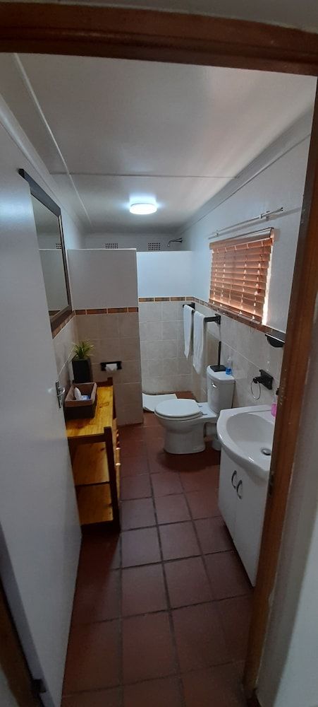 Ezulwini Game Lodge Log Cabin 4