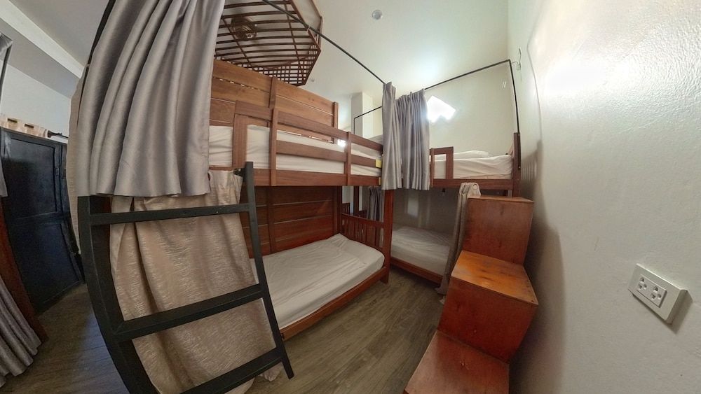 Faraway Suites - Hostel Economy Shared Dormitory 5