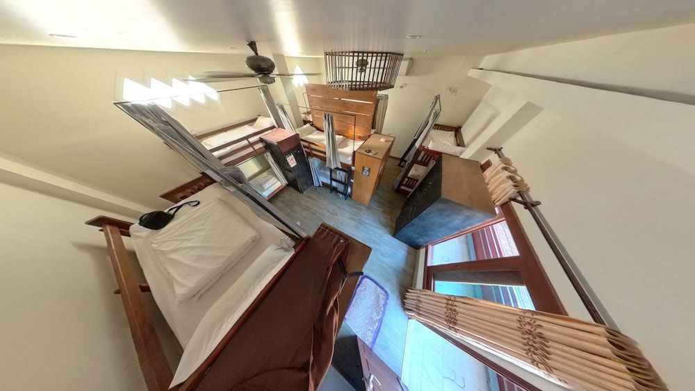 Faraway Suites - Hostel Economy Shared Dormitory 7