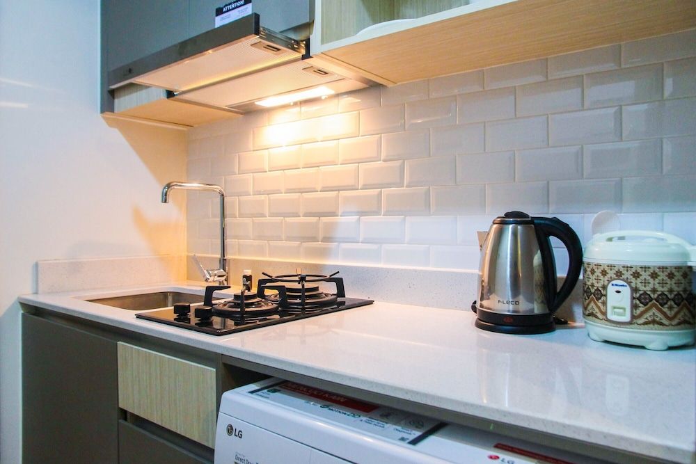 undefined New Studio with Sea View at Gold Coast Apartment 8