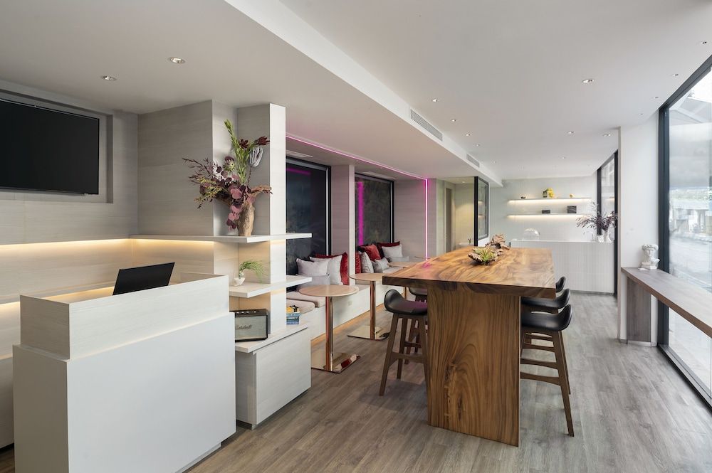 undefined Jono Bangkok Asok Hotel 6