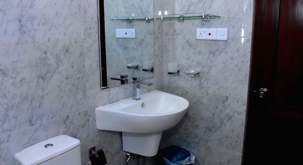 Nine Arch Holiday Resort Deluxe Double Room, 1 King Bed, Non Smoking, Garden View 4