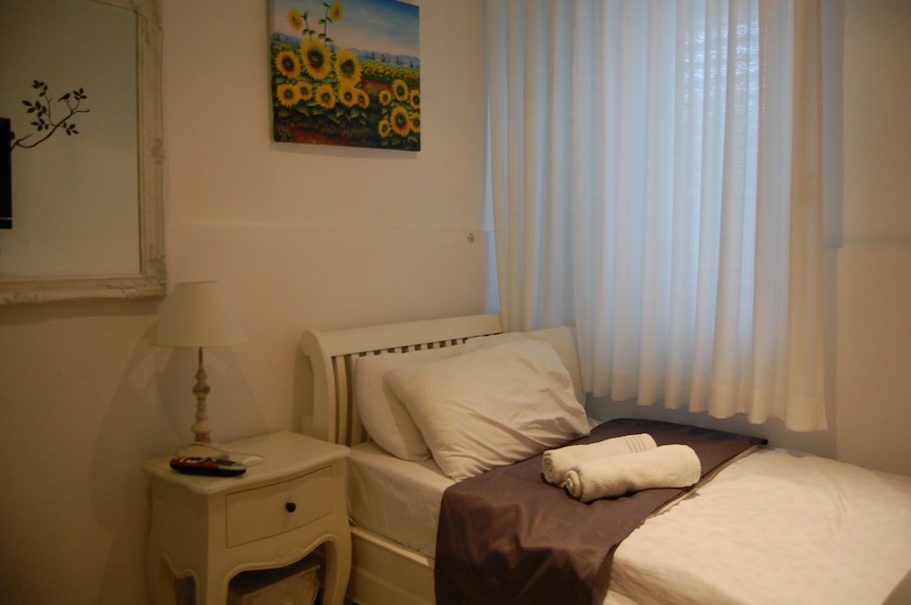 Central Hotel Economy Single Room, 1 Twin Bed, City View 4