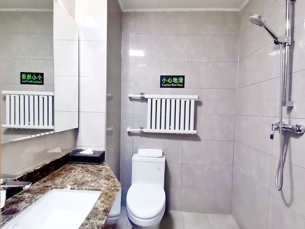 Beijing Huatongxin Hotel Economy Double Room 4