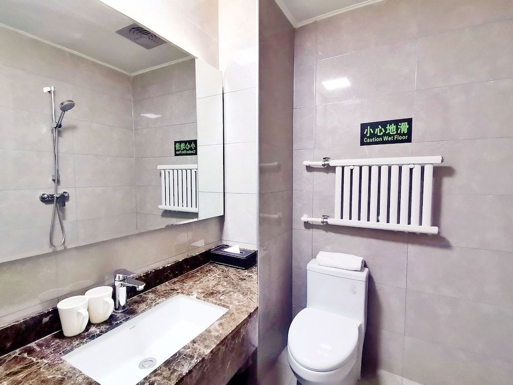 Beijing Huatongxin Hotel Economy Double Room 5