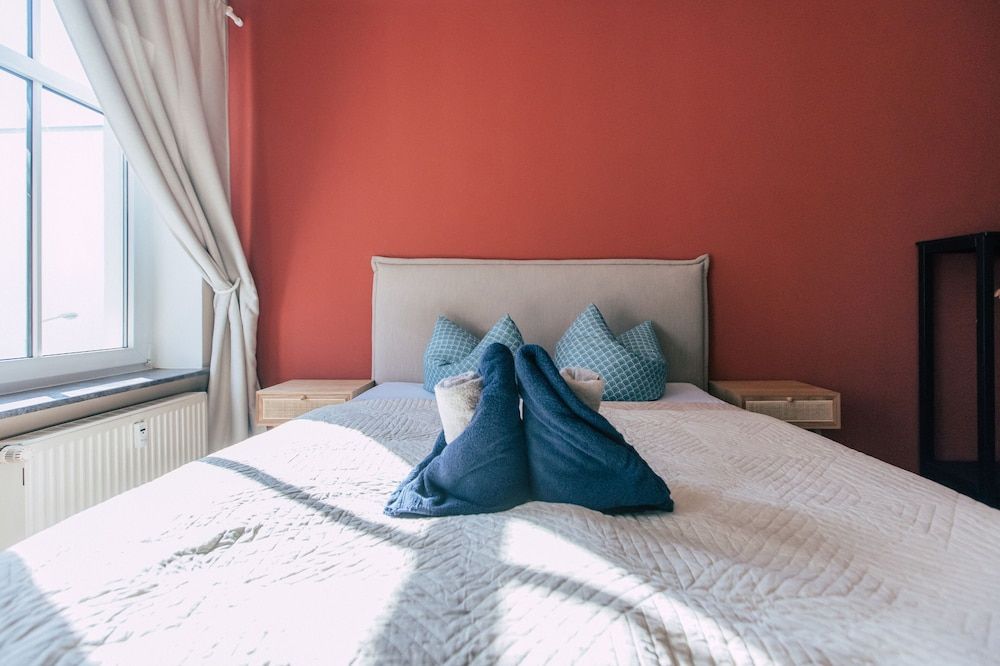 Luga Homes - Mitte *Midtown* 2-Room Apartment with Kitchen 5