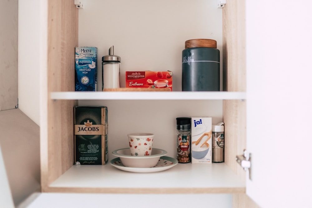 Luga Homes - Mitte *Midtown* 2-Room Apartment with Kitchen 13