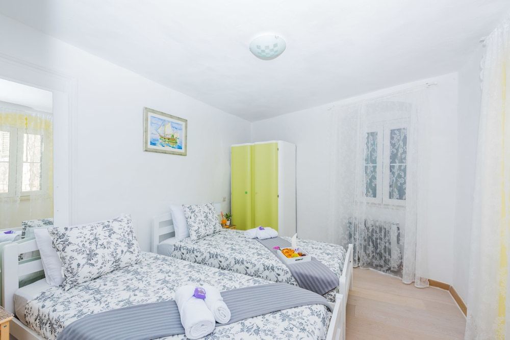 undefined Apartman Mirko&Mimi