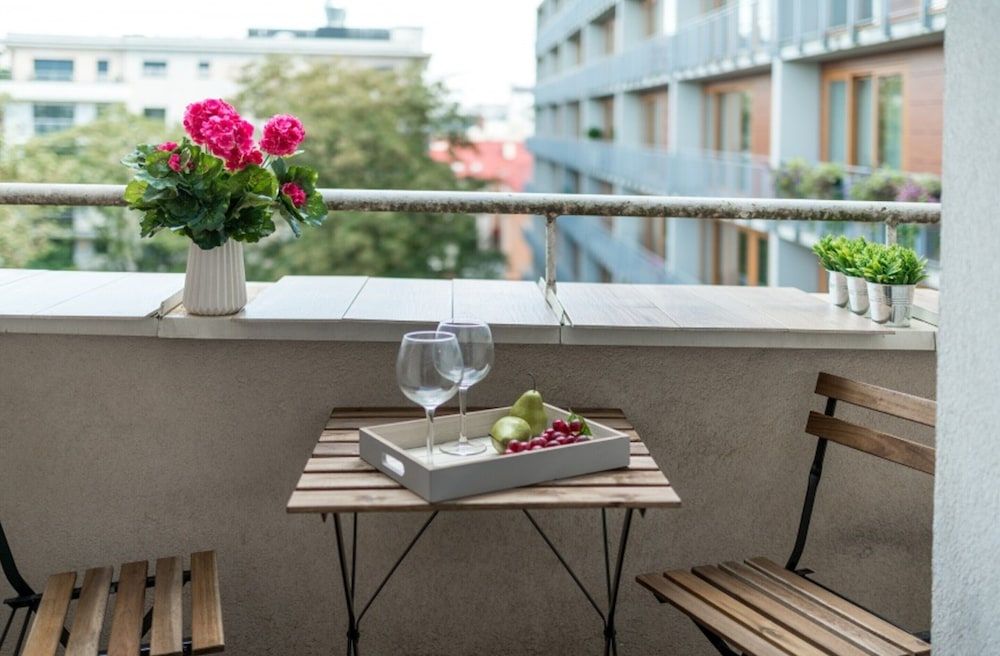 undefined P&O Apartments Emilii Plater 3