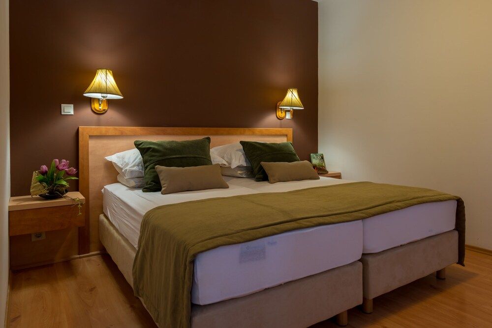 undefined Apartments Lapad 6