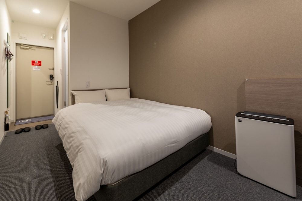 Standard Double Room, Non Smoking (check-in is not available after 11PM)