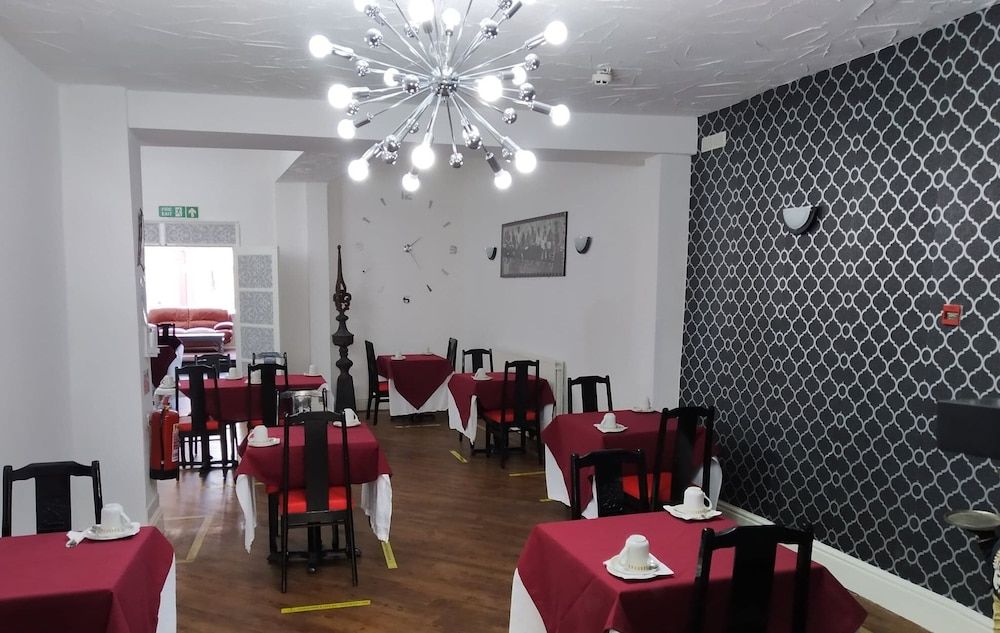 undefined Mardi Gras Hotel 8