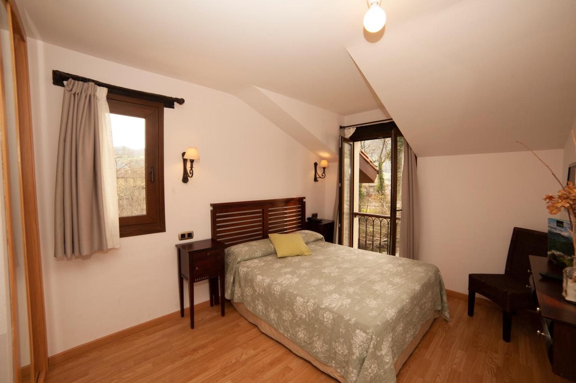 Standard Double or Twin Room with Balcony