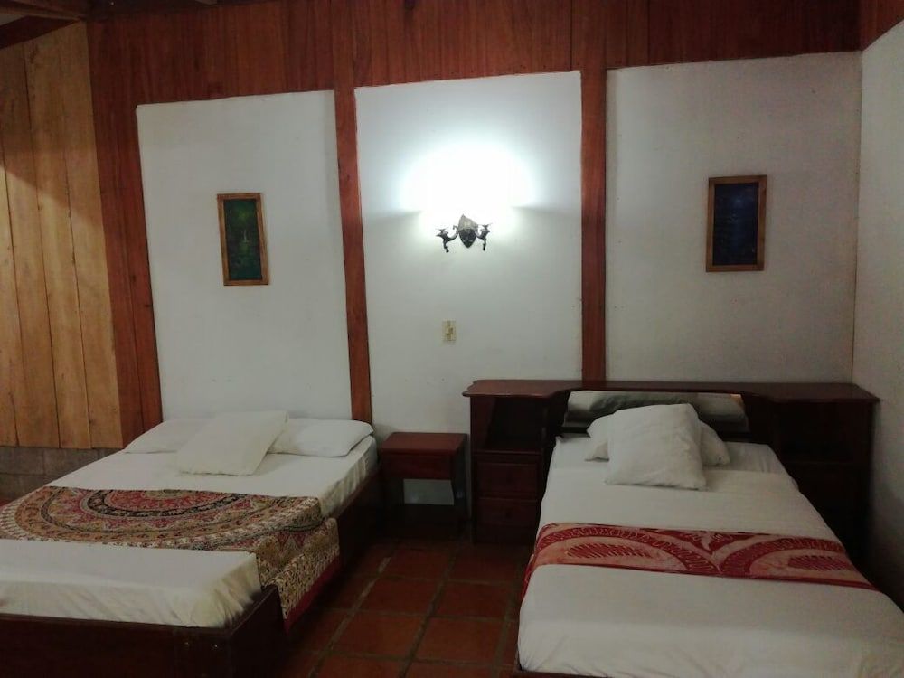 La Gamba Rainforest Lodge Traditional Quadruple Room 2