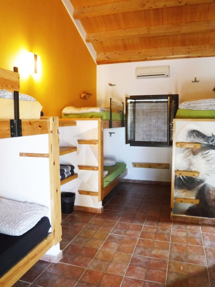 Twin Room, Ensuite (Adahuesca)