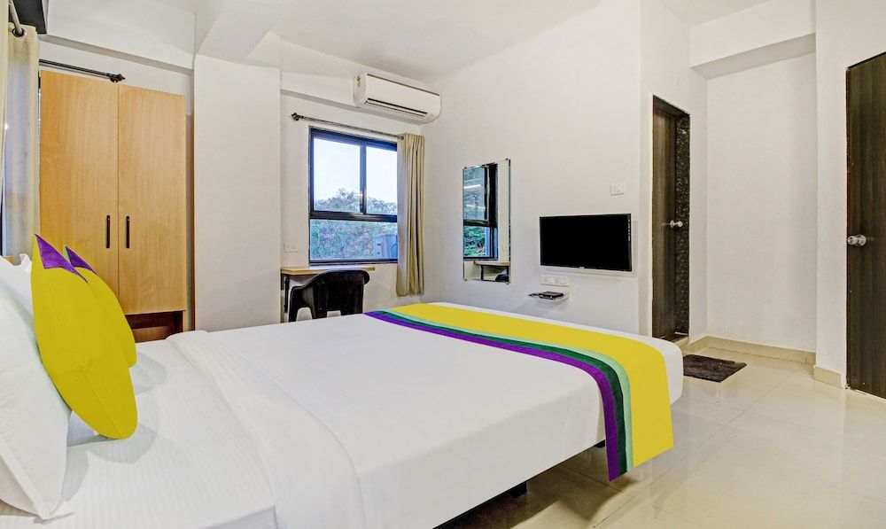 undefined Itsy By Treebo - Aura Homes 10