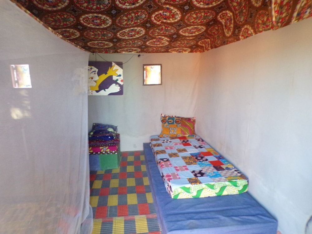 Le Triskell Auberge - Hostel Basic Cabin 2