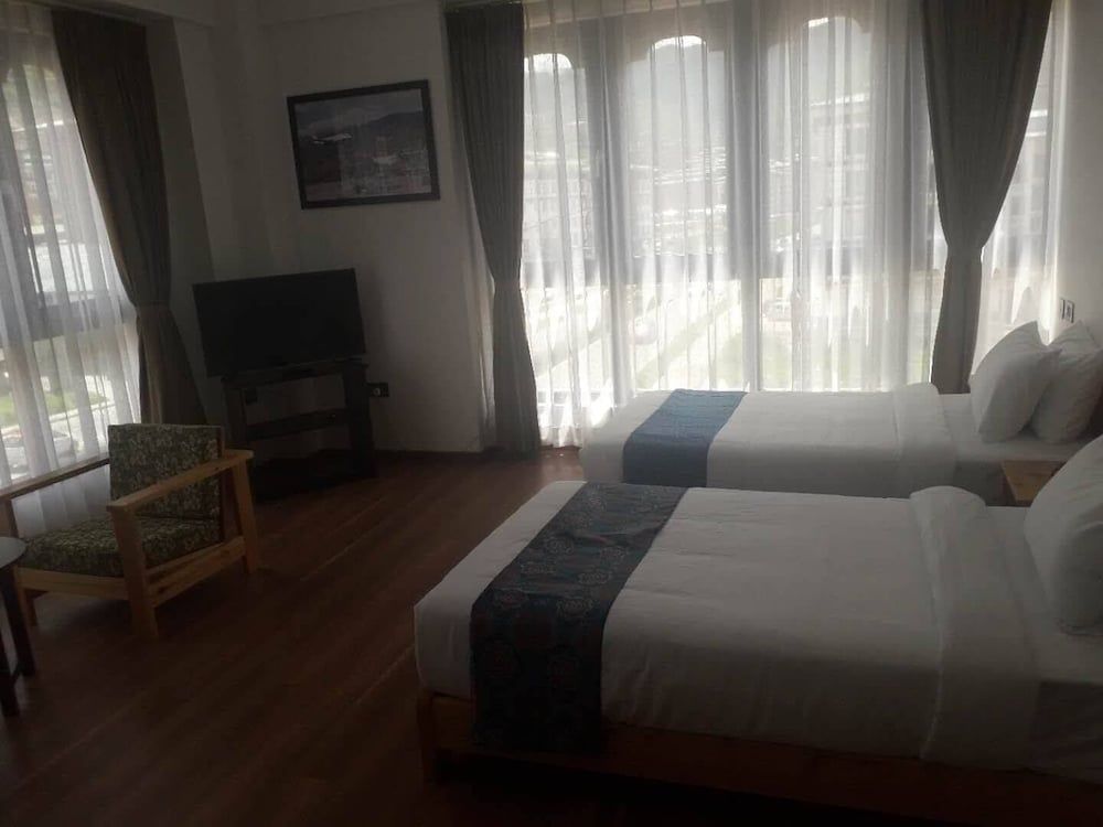 Hotel River Valley Deluxe Room 2