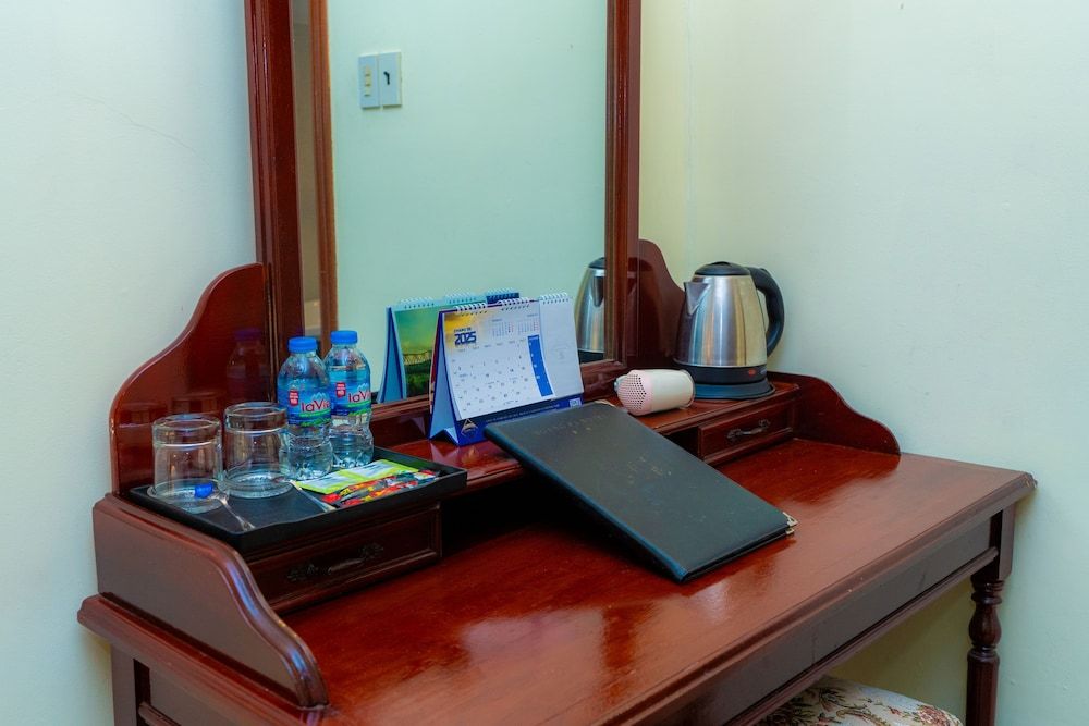 Hoang Ha Boutique Hotel Standard Twin Room 5